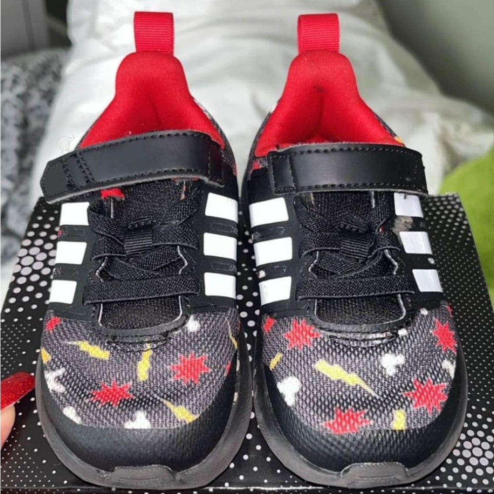 6k(6c) Mickey Mouse adidas